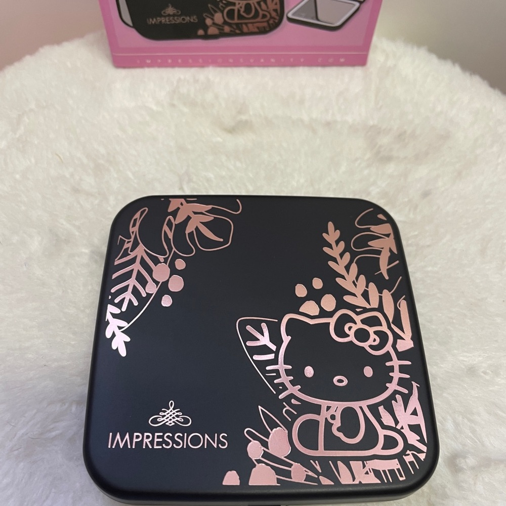 Black Impressions Hello Kitty Mirror *New*